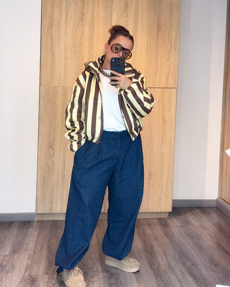 Chaqueta line amarillo con café
